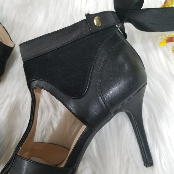 METAPHOR Open Toe Bow Heels Cut On The Black Sides, SIZE 8M, Zipper closure. - Picture 5 of 17